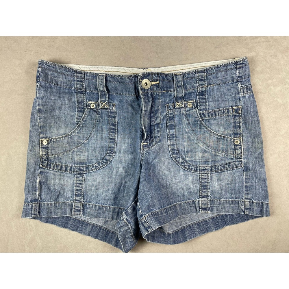 Lee One True Fit Womens Blue Denim Shorts Size 12M Low Rise Medium Wash Cotton